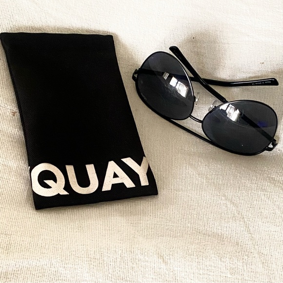 Quay Australia Accessories - Quay Australia Black Aviator Sunglasses